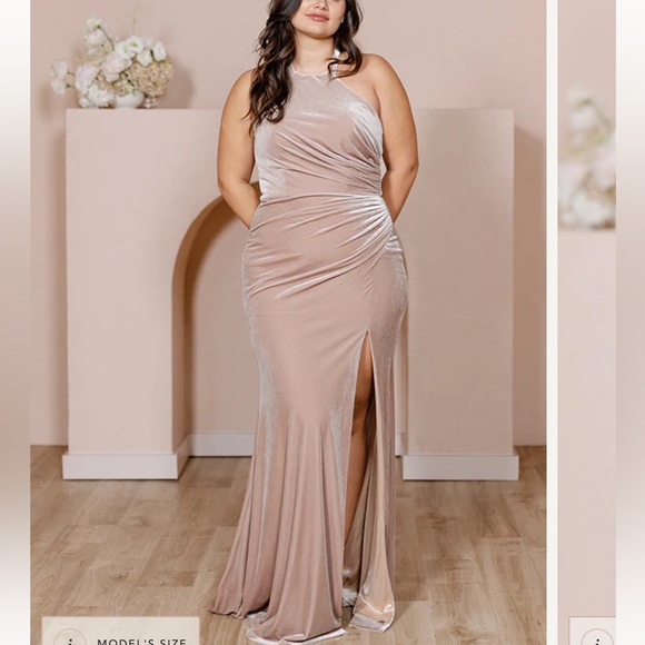 Revelry Fallon Dress - Picture 2 of 7